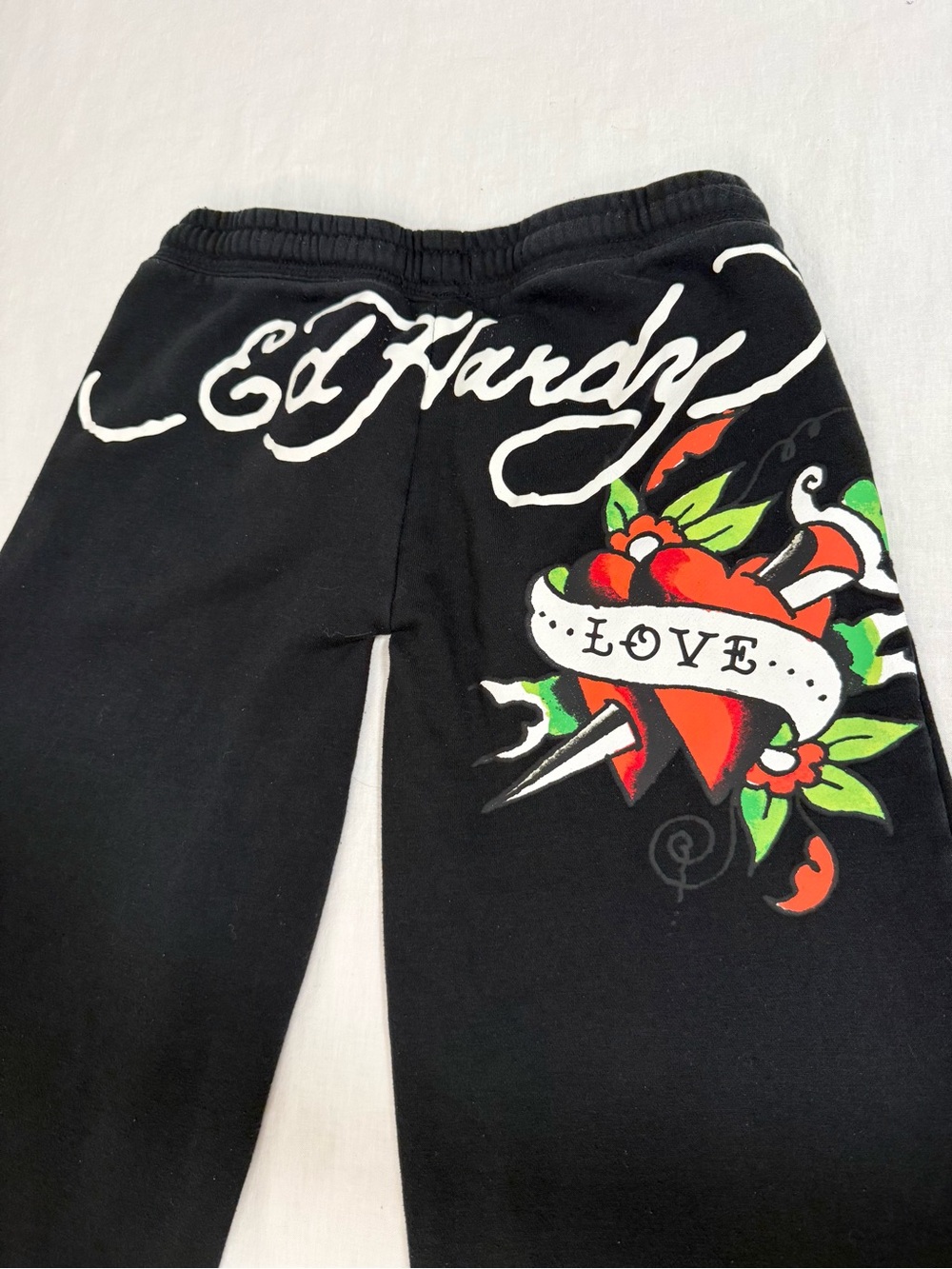 Ed Hardy Designs Graphic Sweatpants | Medium